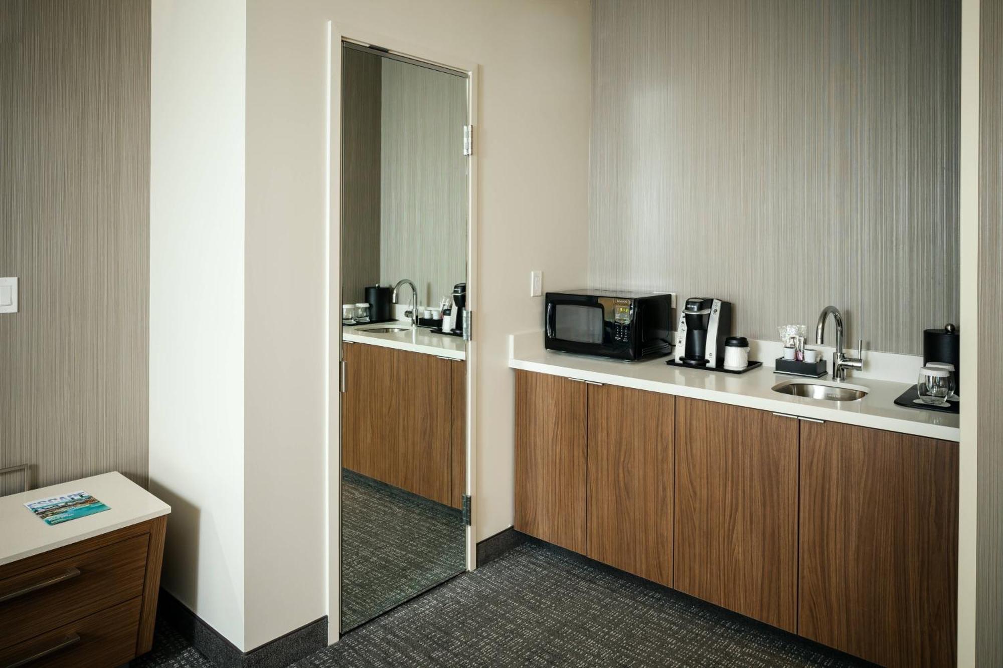 Courtyard By Marriott Corvallis Exterior photo