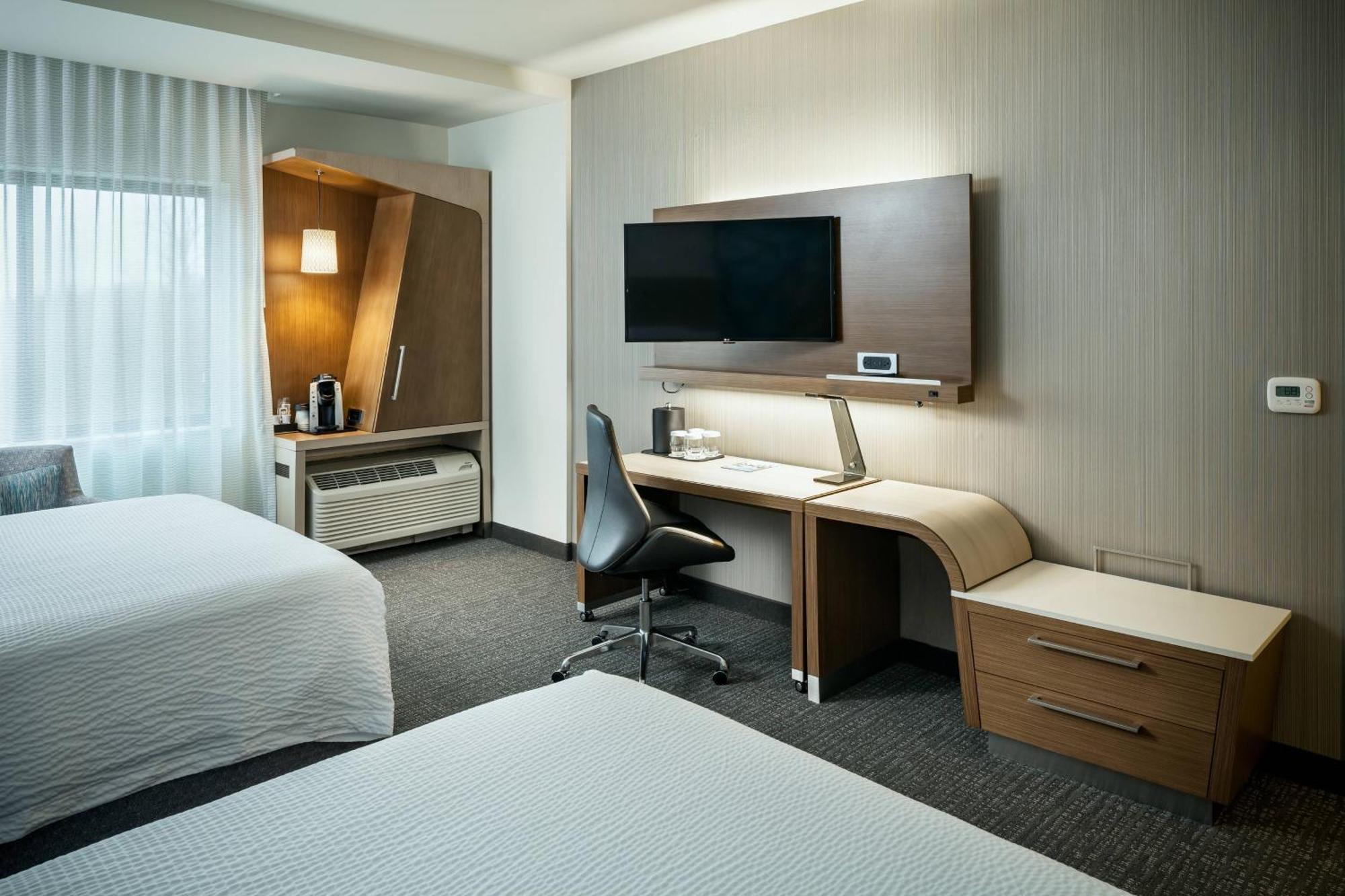 Courtyard By Marriott Corvallis Exterior photo