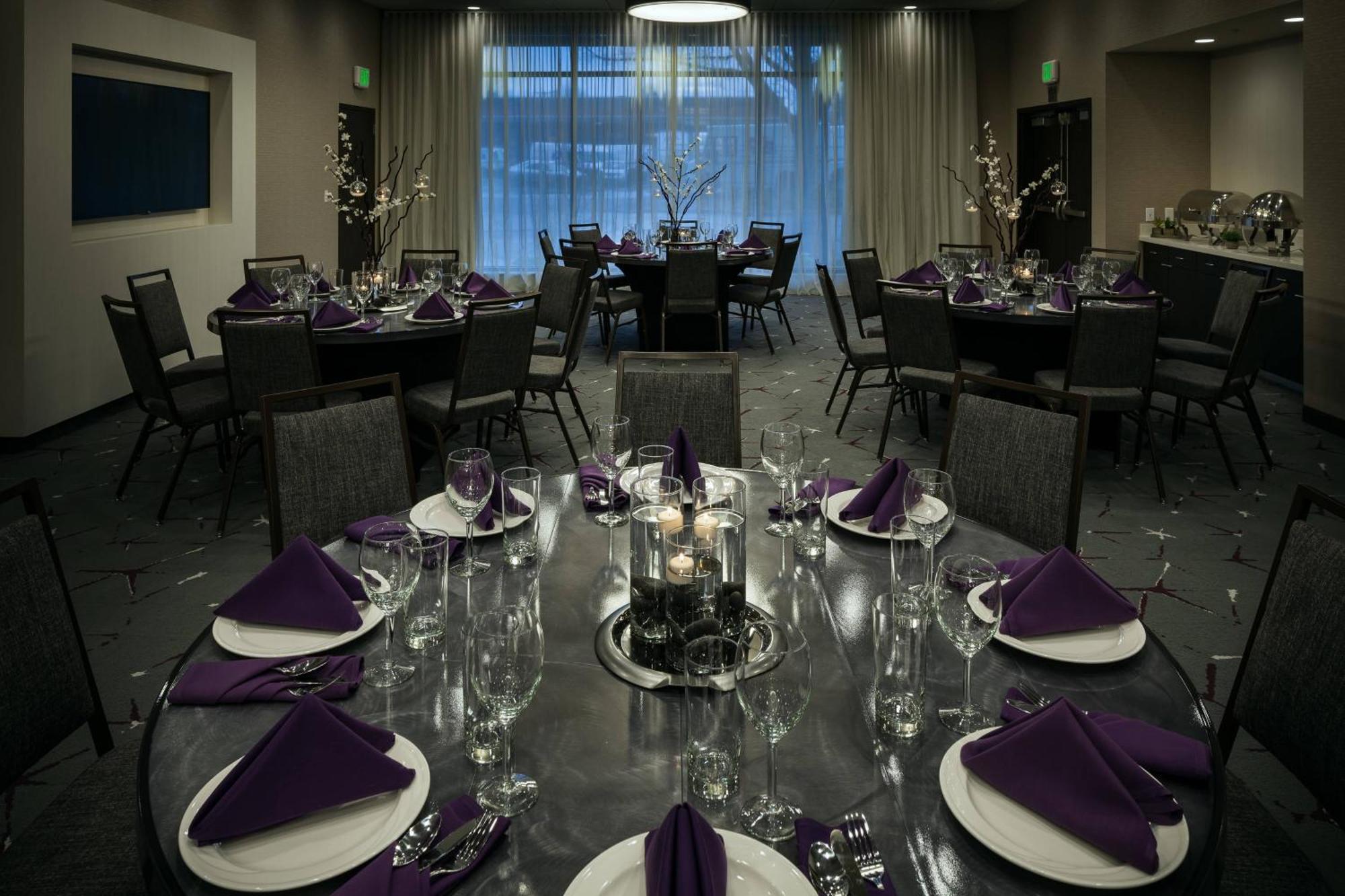 Courtyard By Marriott Corvallis Exterior photo